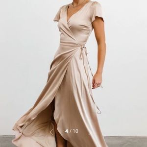 beautiful bridesmaids dress.